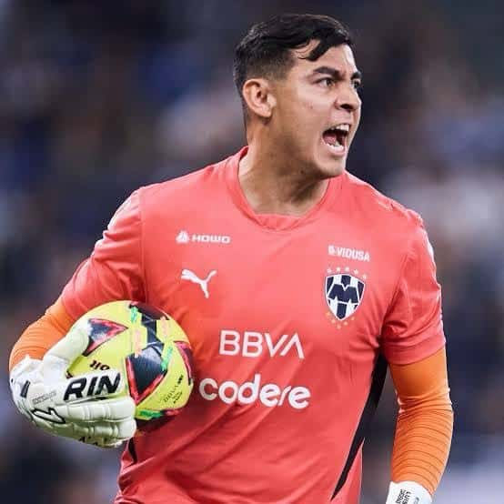 El ´Mochis´ ya merece la titularidad en Rayados 