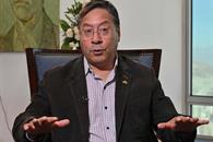 Detienen a Luis Arce en Bolivia Detienen a Luis Arce en Bolivia