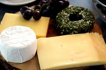 ¿Cómo comprar queso manchego, según la Profeco?