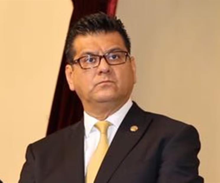 Dan orden de aprehensión contra Juan Bernardo Corona Dan orden de aprehensión contra Juan Bernardo Corona