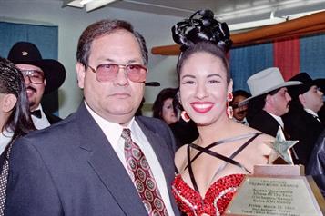 Fallece Abraham Quintanilla Jr., padre de Selena 