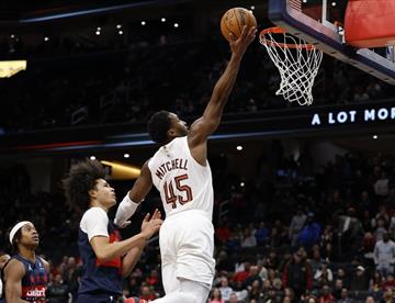 Cleveland remonta sobre Washington