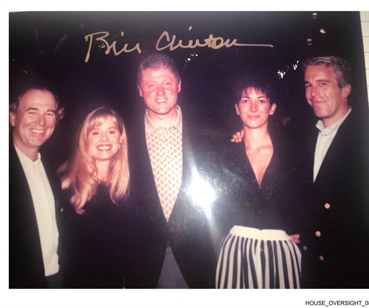 Publican fotos de Epstein con Trump, Clinton y Woody Allen Publican fotos de Epstein con Trump, Clinton y Woody Allen