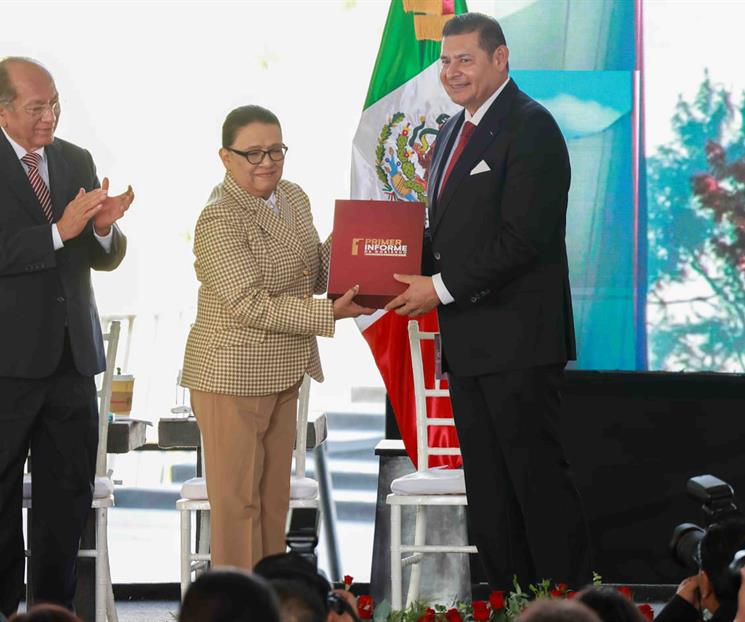 Armenta comparece con motivo de su Primer Informe de Gobierno Armenta comparece con motivo de su Primer Informe de Gobierno