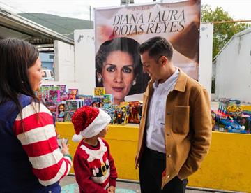 Acude Colosio a posada de Fundación Diana Laura Rojas
