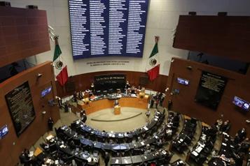 Senadores destacan aprobación de ley sobre Economía Circular