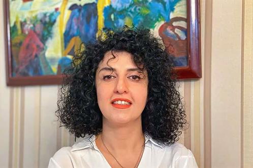 Arrestan a ganadora del Nobel de Paz en Irán