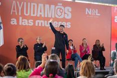 Entregan tarjetas ´Ayudamos a las Mujeres´ en SP