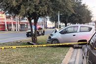 Muere conductor tras estrellarse contra árbol en Ciudad Solidaridad Muere conductor tras estrellarse contra árbol en Ciudad Solidaridad