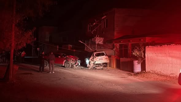 Accidente vial deja dos lesionados Accidente vial deja dos lesionados