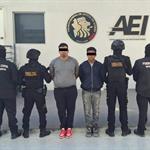 Detienen a dos con droga en El Carmen