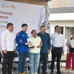 Entregan casas del programa Vivienda para el Bienestar
