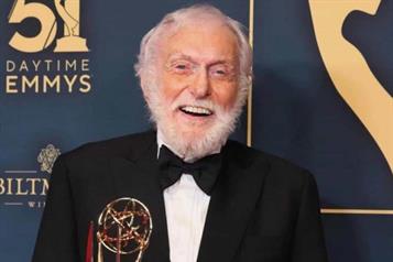 Celebra el legendario comediante Dick Van Dyke 100 años de vida 