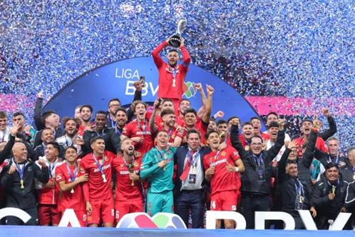 Vive Tigres un infierno; Toluca es bicampe&oacute;n de la Liga MX