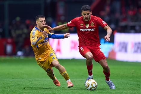 Tigres pierde en penales y Toluca es bicampeón Tigres pierde en penales y Toluca es bicampeón