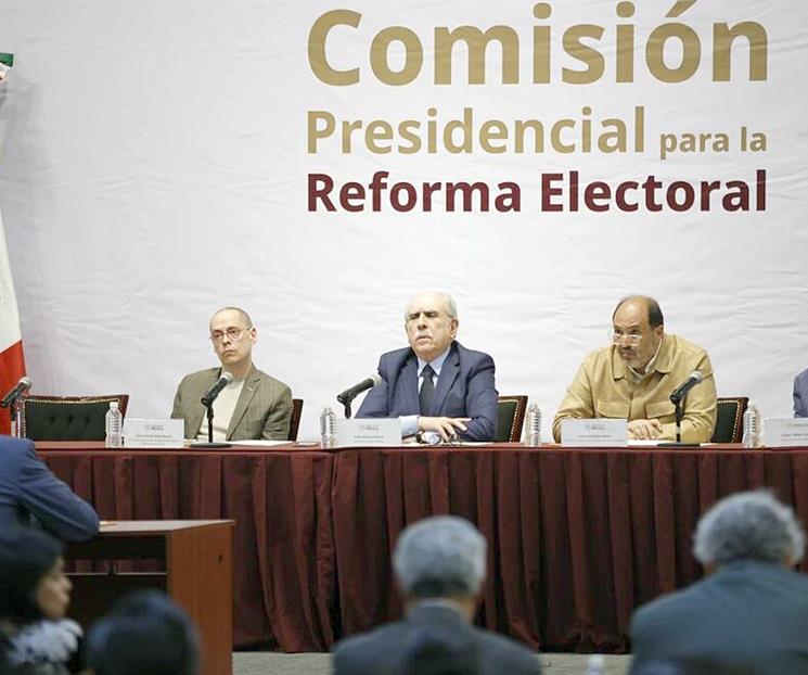 Afina Comisión Presidencial iniciativa con 400 propuestas Afina Comisión Presidencial iniciativa con 400 propuestas