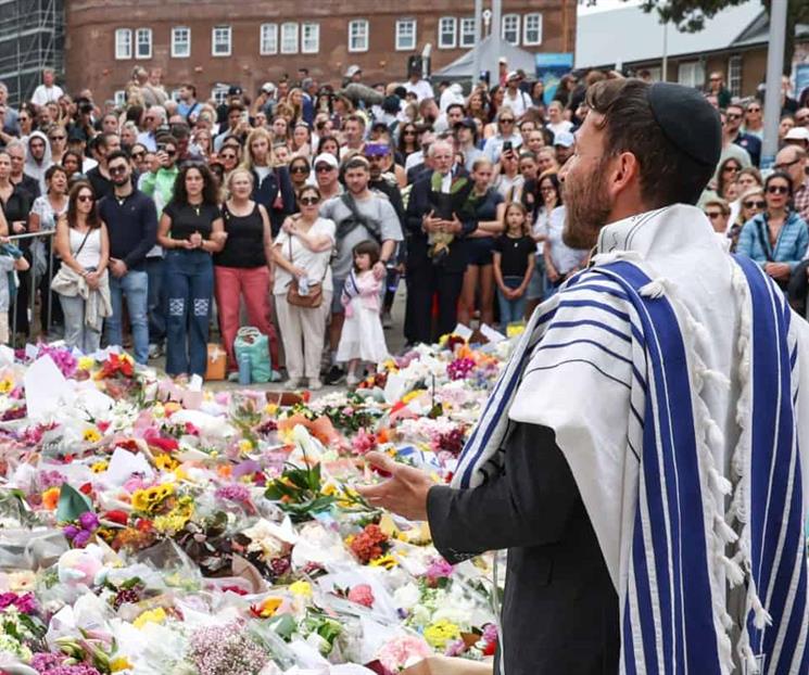 Ataque en playa de S&iacute;dney parece motivado por la ideolog&iacute;a