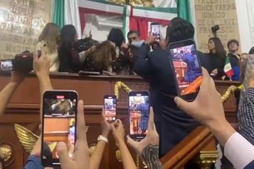 Avalan desaparici&oacute;n del Info CDMX; panistas toman la tribuna