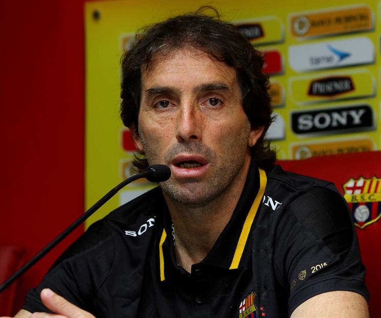 Guillermo Almada, al Oviedo Guillermo Almada, al Oviedo