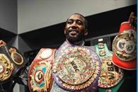 ¡Se retira Crawford! ¡Se retira Crawford!