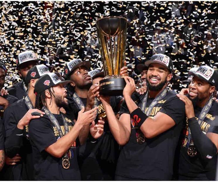 Se coronan los Knicks Se coronan los Knicks