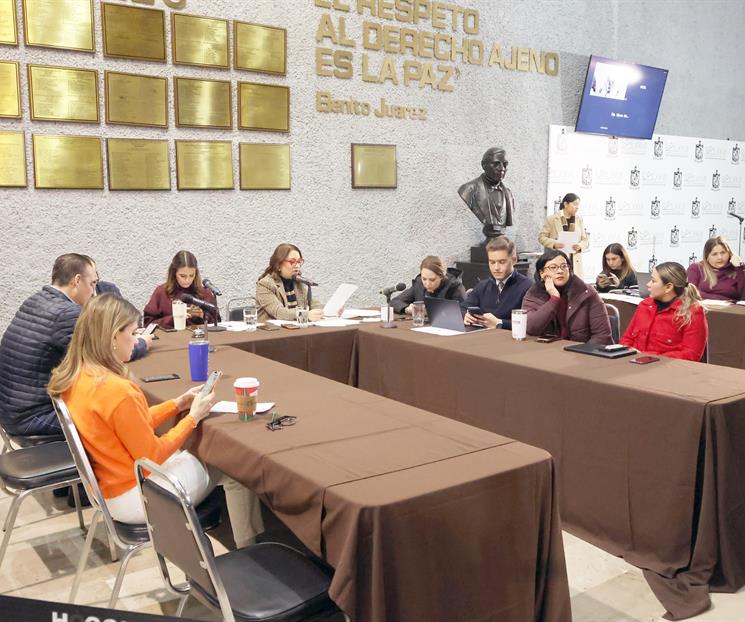 Aprueban Presupuesto 2026 en comisi&oacute;n por mayor&iacute;a