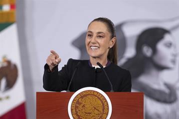 Ve Sheinbaum duplicidad en funciones de OPLES