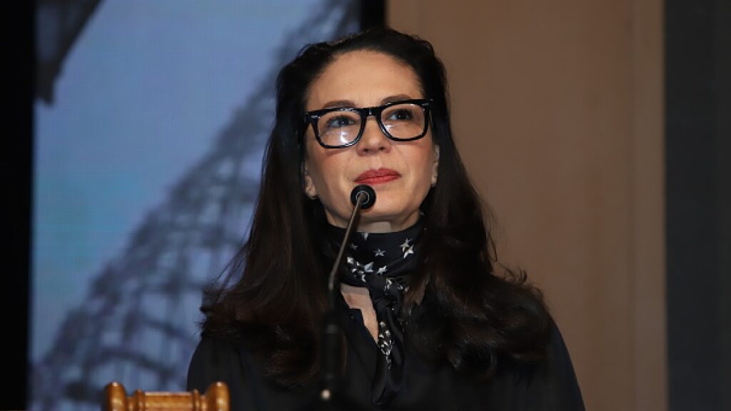 Sale de hospitalizaci&oacute;n Yolanda Andrade y agradece apoyo