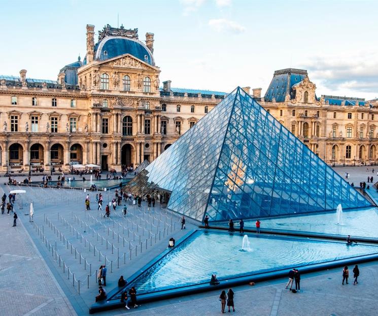 Cierran parcialmente el Louvre por huelga Cierran parcialmente el Louvre por huelga