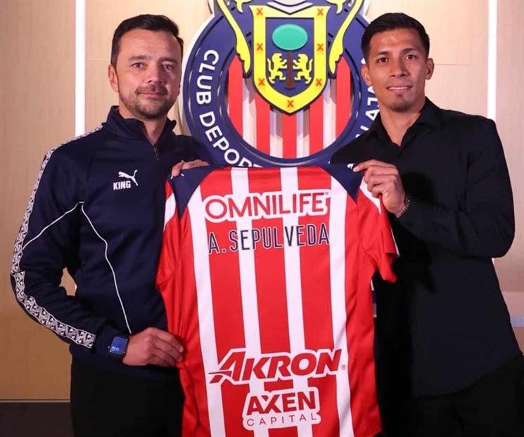 Presenta Chivas a Ángel Sepúlveda Presenta Chivas a Ángel Sepúlveda