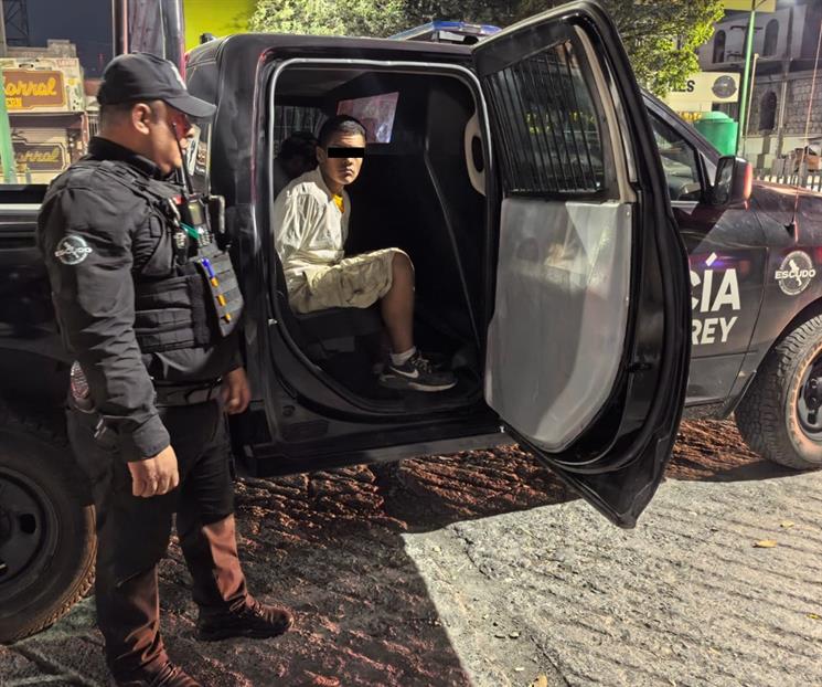 Detienen a hombre con orden de aprehensi&oacute;n