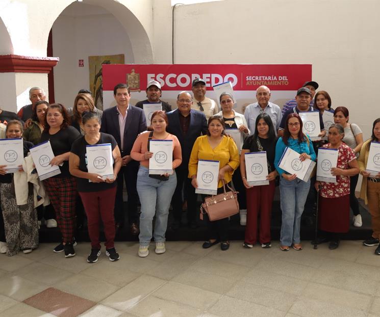 Dan certeza jur&iacute;dica de su patrimonio a habitantes de Escobedo