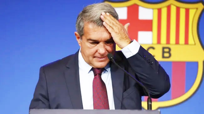 Se engalla Laporta con Florentino