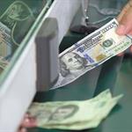 Peso se deprecia frente al billete verte tras recorte de Banxico