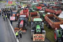 Protestan agricultores en Francia