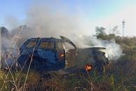 Indagan incendio de camioneta Indagan incendio de camioneta