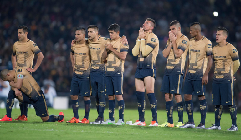 Pumas se acerca a cumplir 15 años sin levantar títulos Pumas se acerca a cumplir 15 años sin levantar títulos