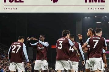 Aston Villa se impone al Manchester United