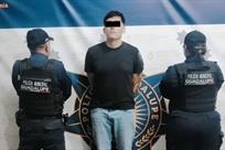 Anuncia auto en venta por Facebook y lo asaltan; arrestan a uno