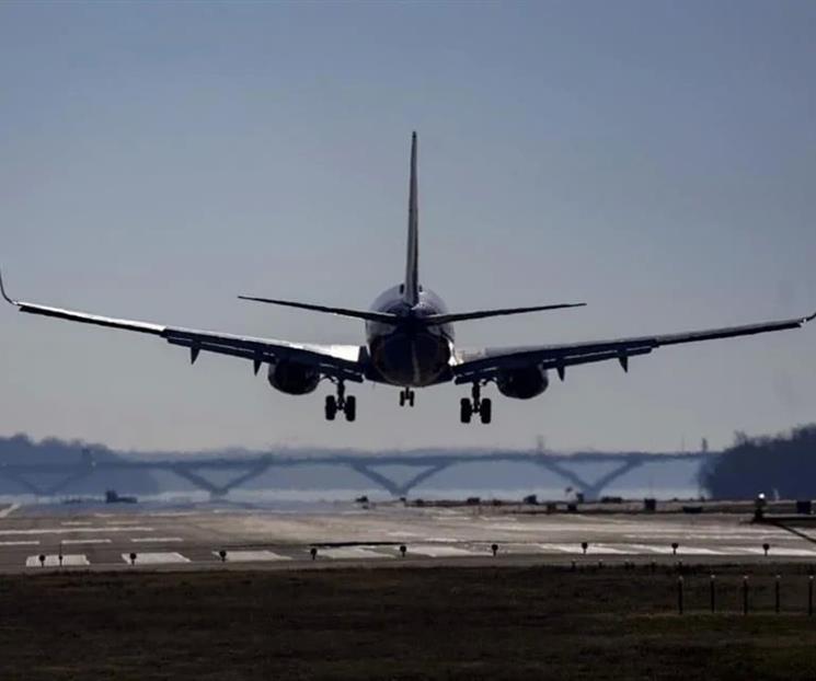 Cae tr&aacute;fico a&eacute;reo entre M&eacute;xico y EU