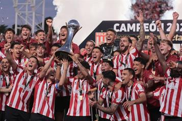 Se corona Estudiantes en Argentina