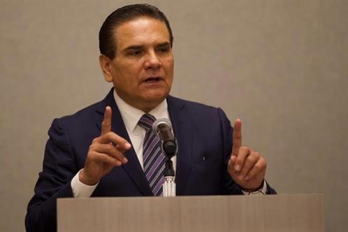 Niegan amparo a excolaboradora de Aureoles por caso de cuarteles