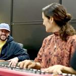 Brilla Julieta Venegas junto a Bad Bunny en el GNP