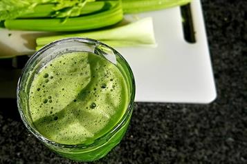 Tabla de pl&aacute;stico: m&eacute;todos para eliminar manchas dif&iacute;ciles