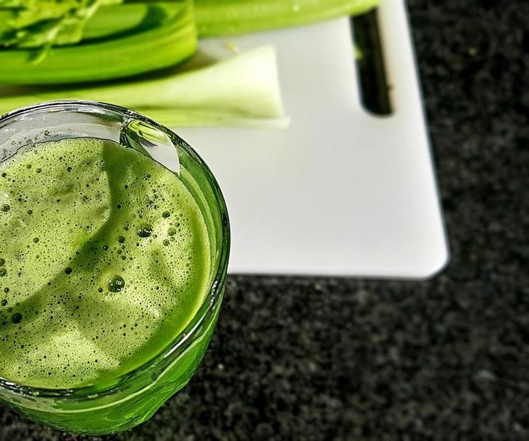 Tabla de pl&aacute;stico: m&eacute;todos para eliminar manchas dif&iacute;ciles