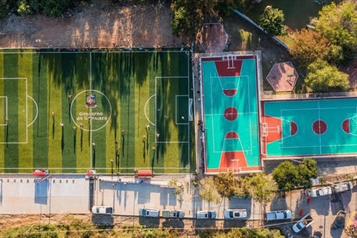 Inauguran en Santiago una cancha de futbol 7