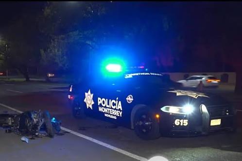 Derrapa motociclista y muere en la Carretera Nacional