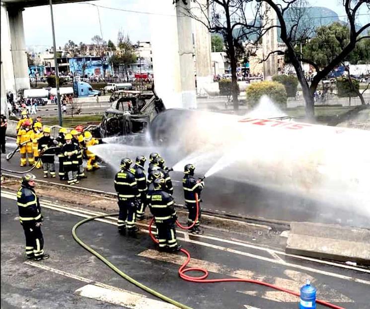 Acuerdan 480 mdp para víctimas de explosión de pipa de gas LP Acuerdan 480 mdp para víctimas de explosión de pipa de gas LP