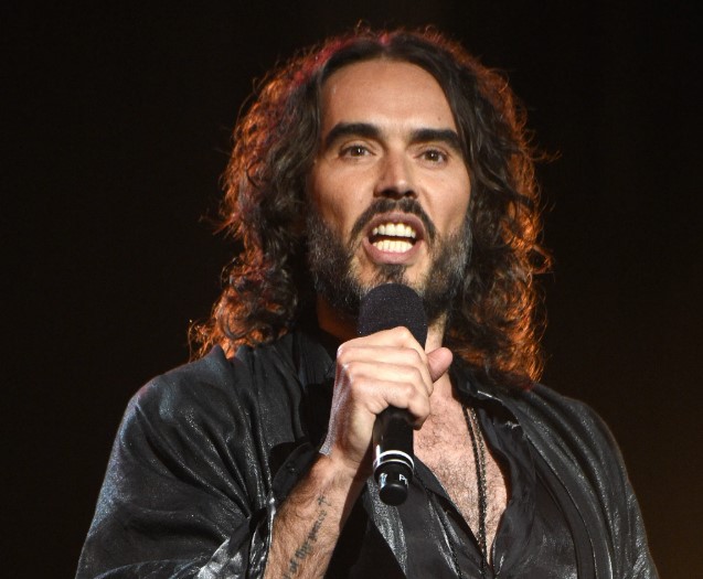 Suma Russell Brand nuevas acusaciones sexuales