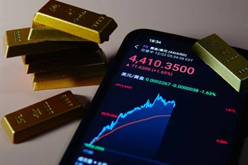 Rompen oro y plata r&eacute;cords ante tensiones en el Caribe